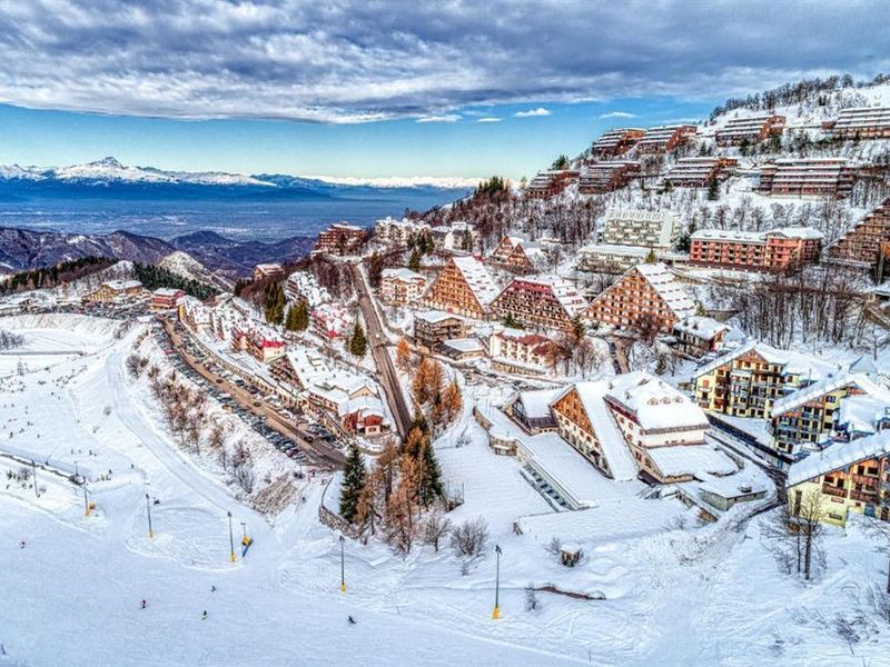 Mondole Ski